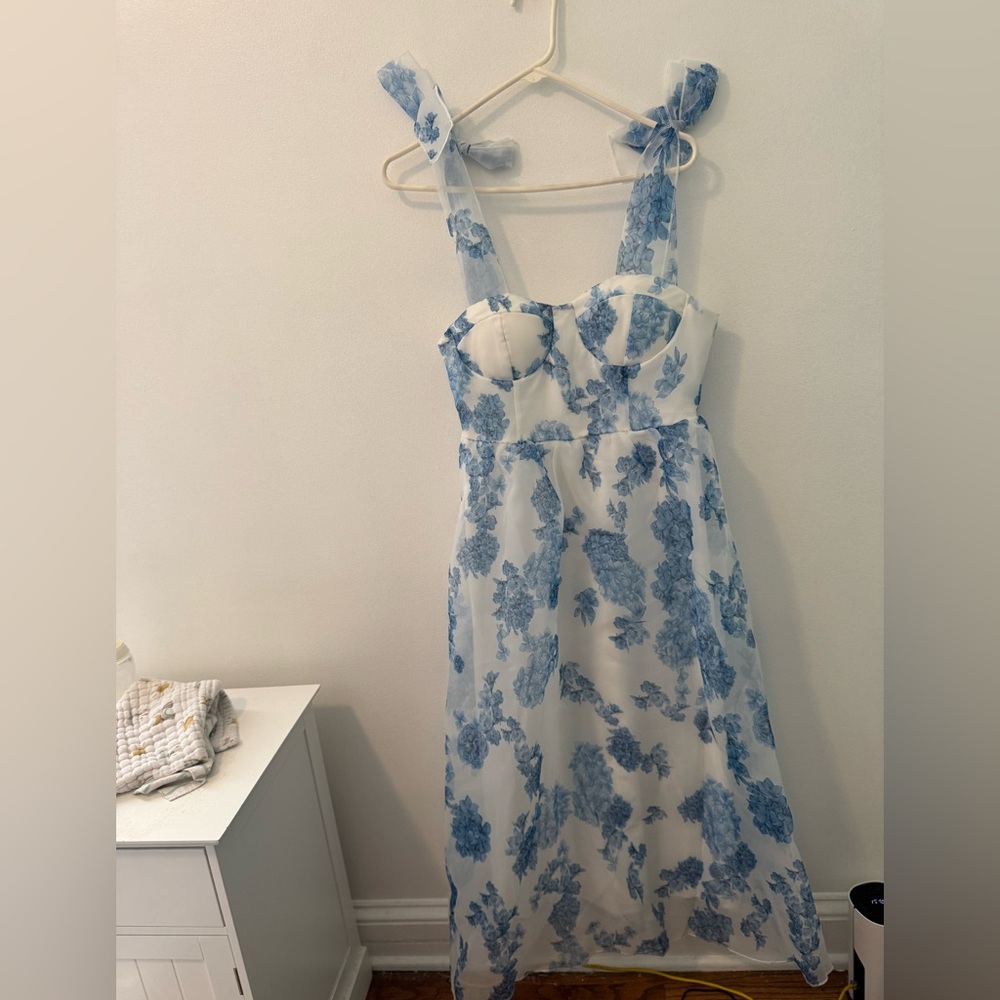 Ipponelli Floral Blue and White Midi Dress, Size S
